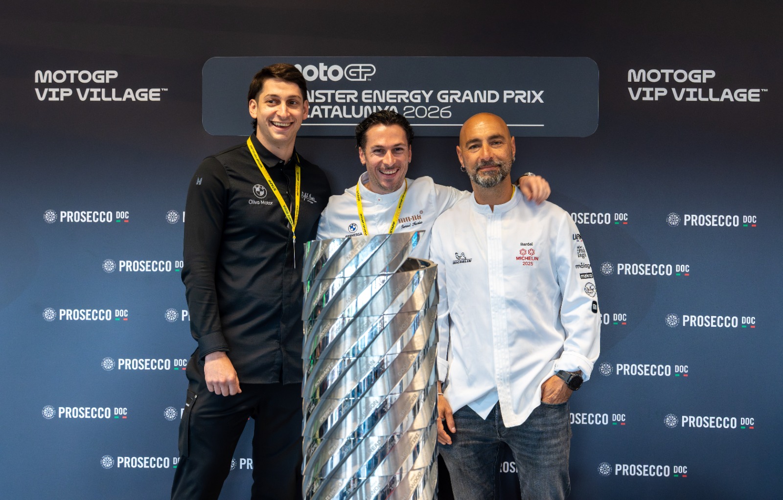 Samuel Naveira lleva la cocina de MUNA al circuito de Barcelona con MotoGP.